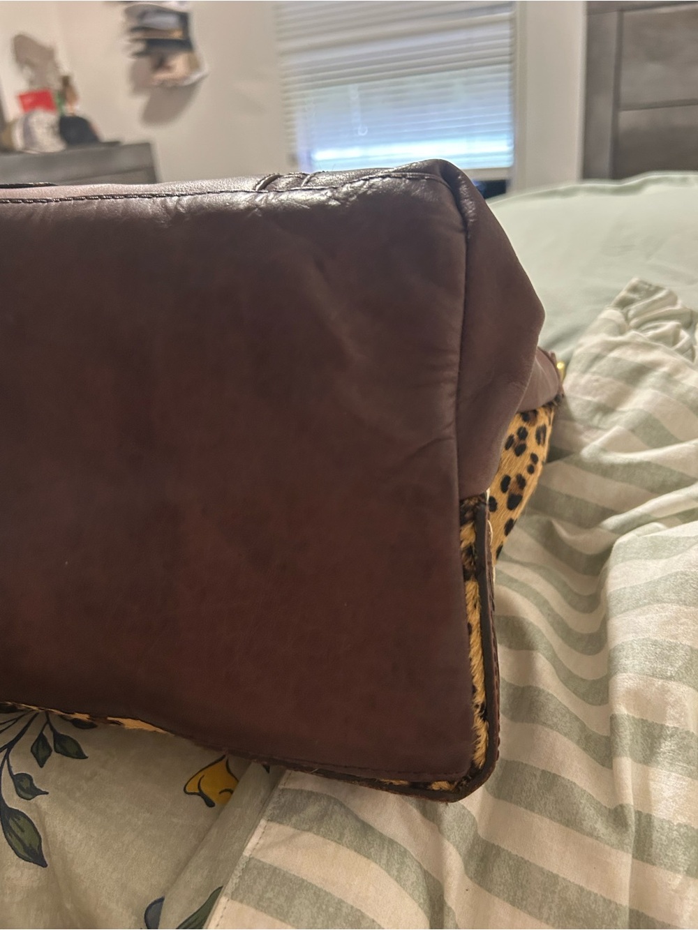 American Darling Leopard Print Tote with Tooled Brown Leather Trim - Picture 4 of 8
